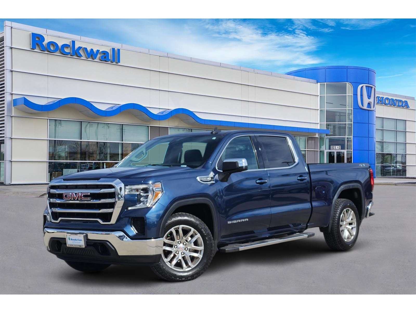 2019 GMC Sierra 1500 SLE's photo