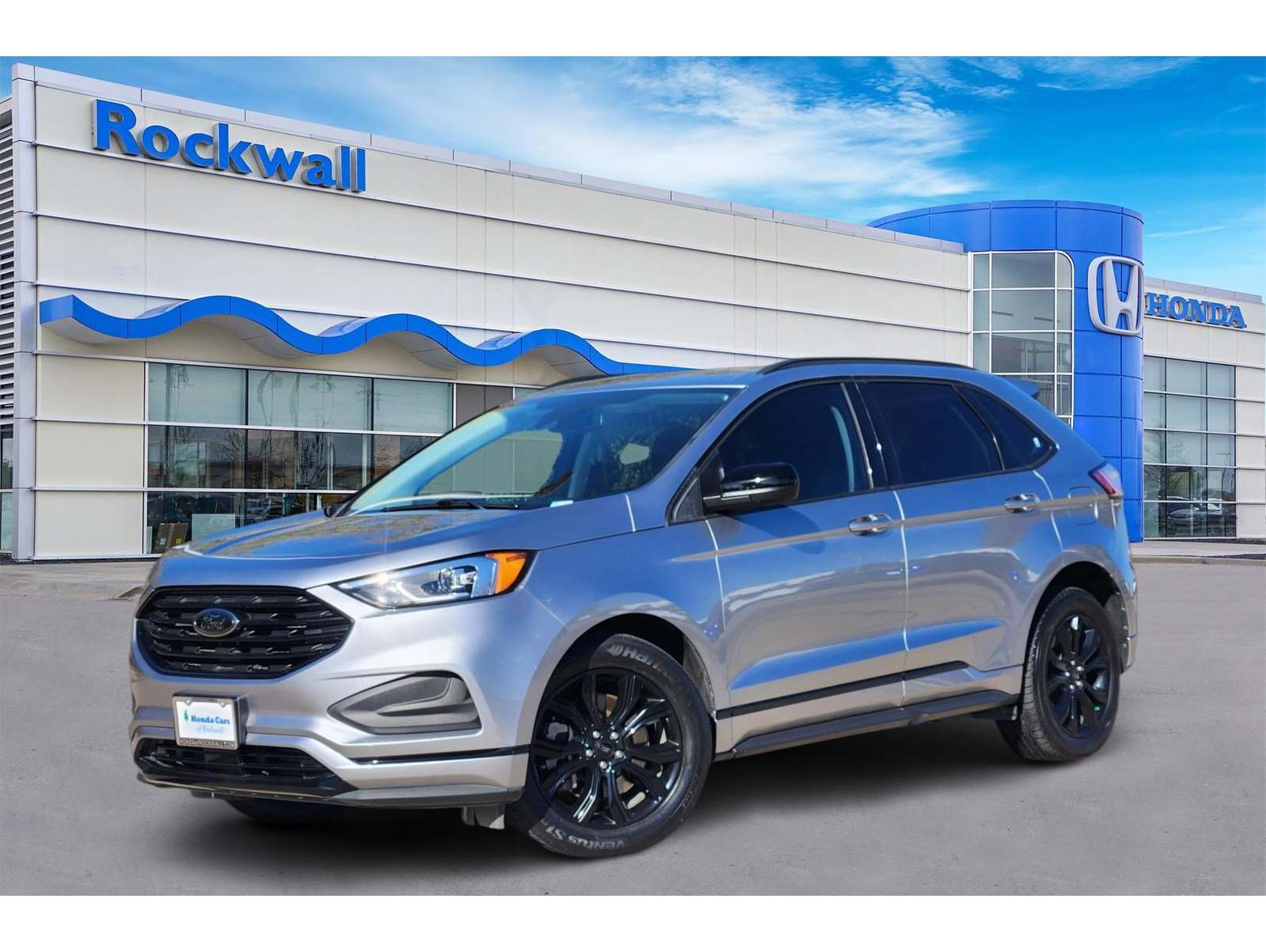 2022 Ford Edge SE's photo