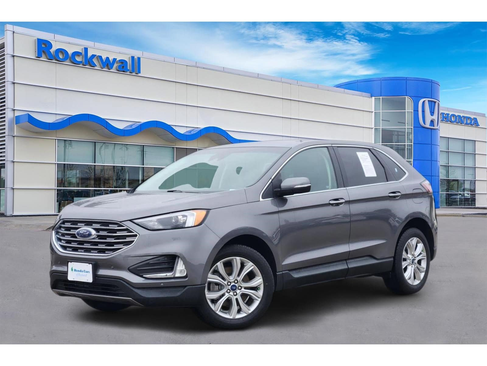 2022 Ford Edge Titanium