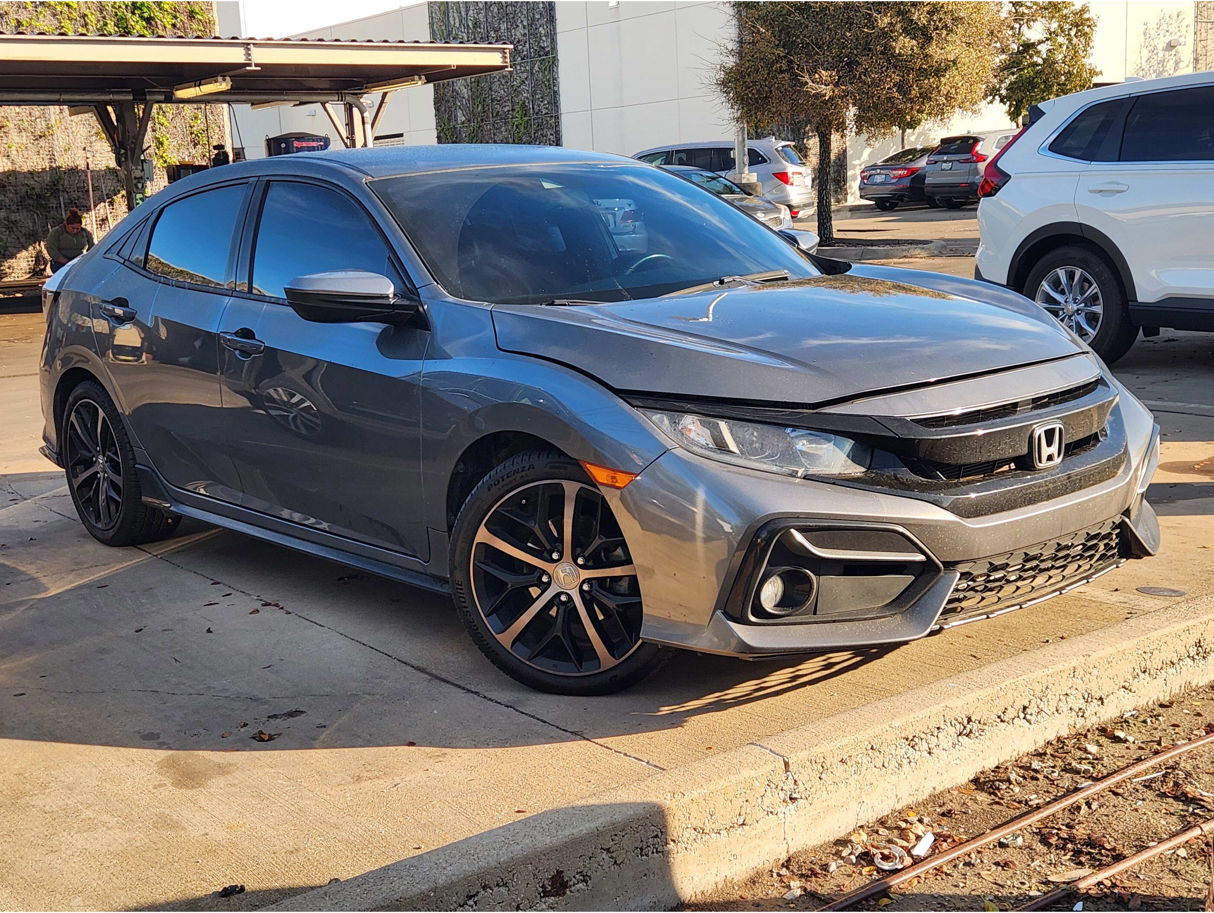 2021 Honda Civic Hatchback Sport's photo