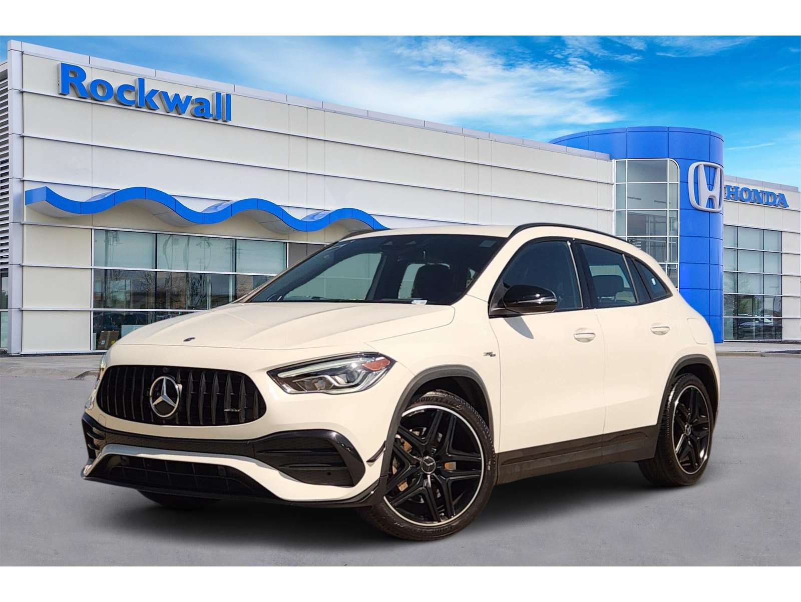 2023 Mercedes-Benz GLA Base