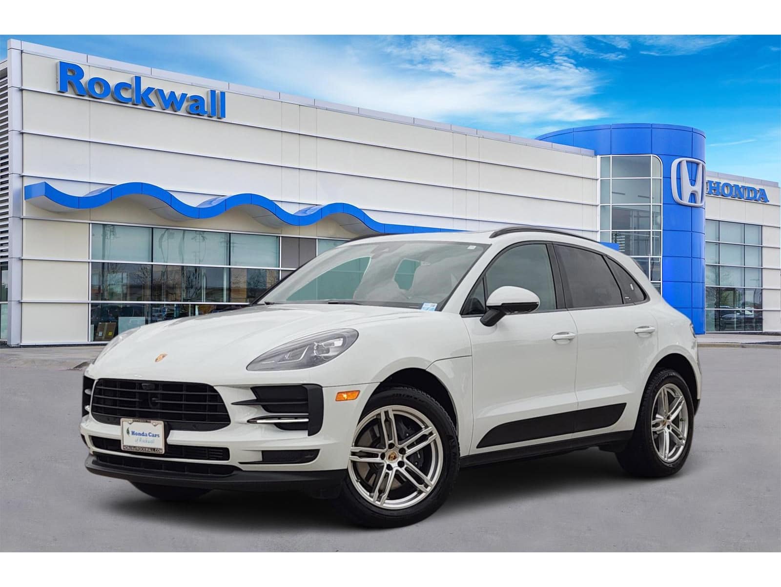 2021 Porsche Macan Base