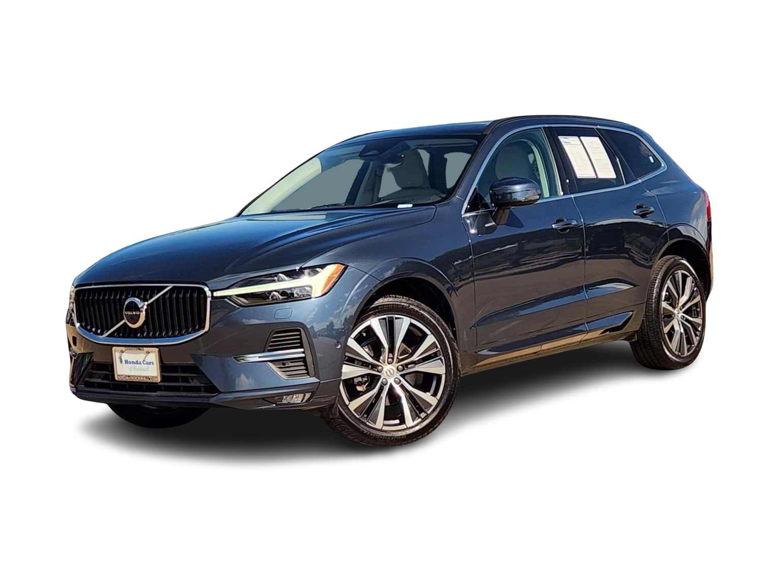 Thumbnail: 2022 Volvo XC60 - 1