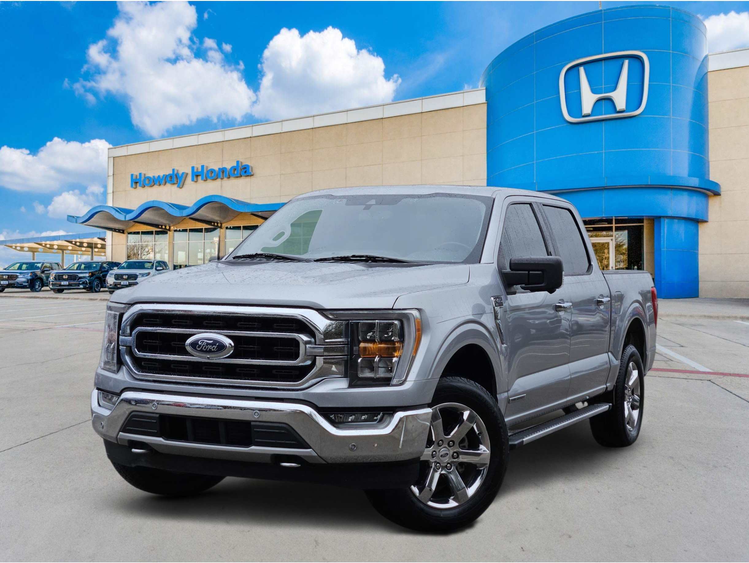 2021 Ford F-150 XLT's photo