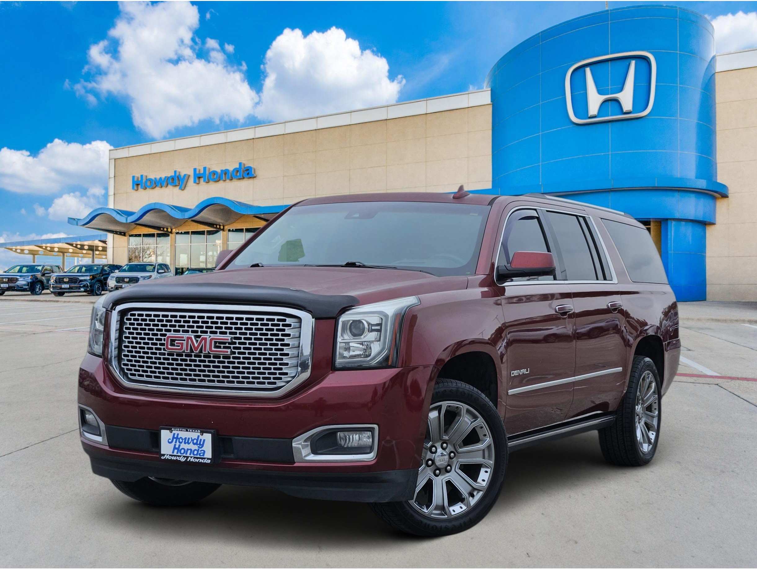 2016 GMC Yukon XL Denali's photo