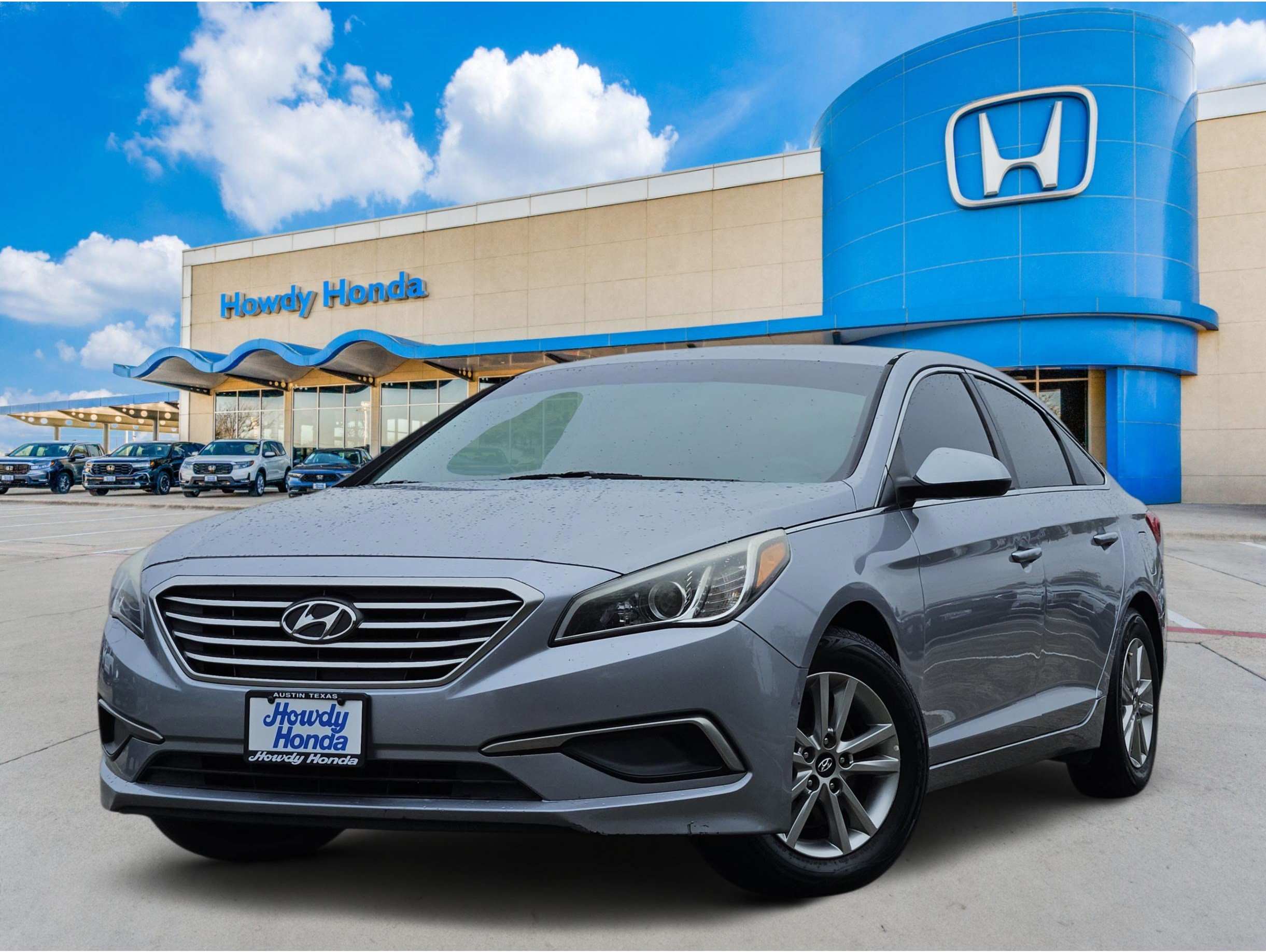 2016 Hyundai Sonata SE's photo