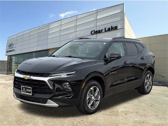 2023 Chevrolet Blazer 2LT's photo