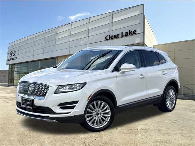 2019 Lincoln MKC Base