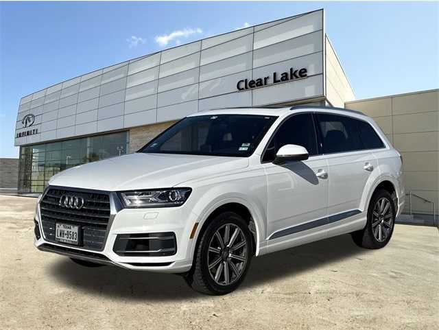 2018 Audi Q7 Premium Plus's photo