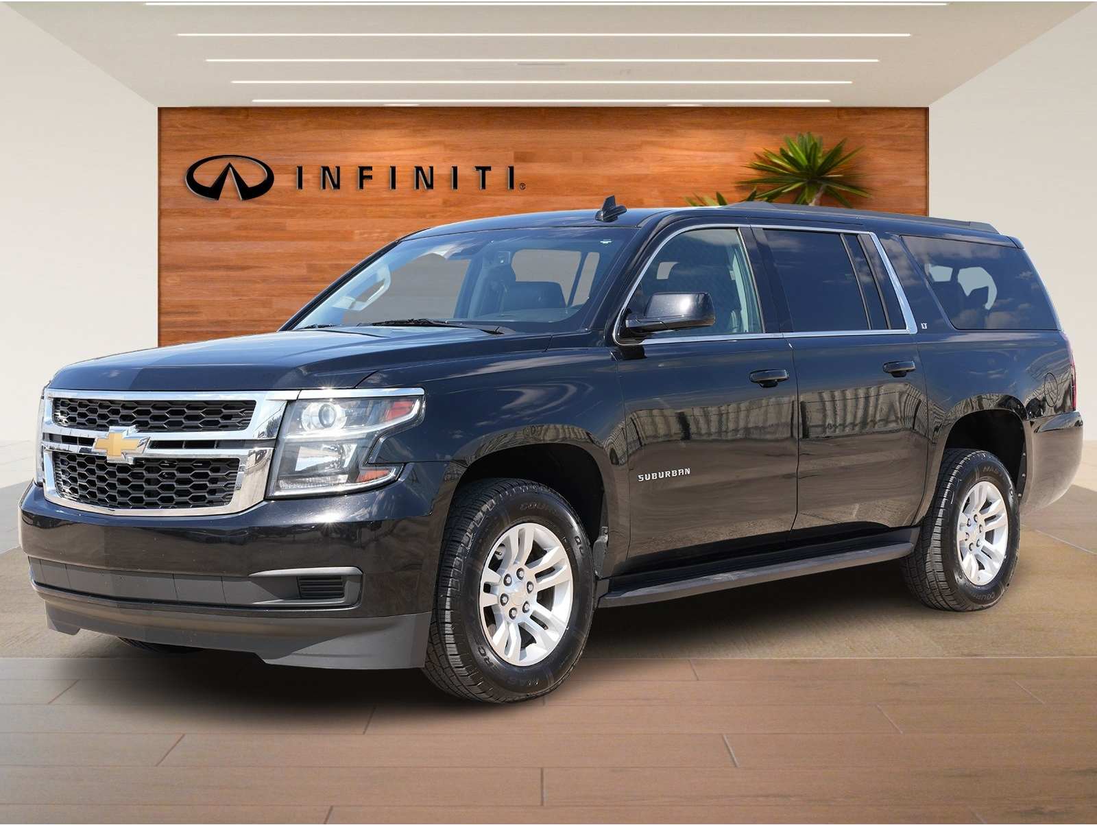 2019 Chevrolet Suburban LT