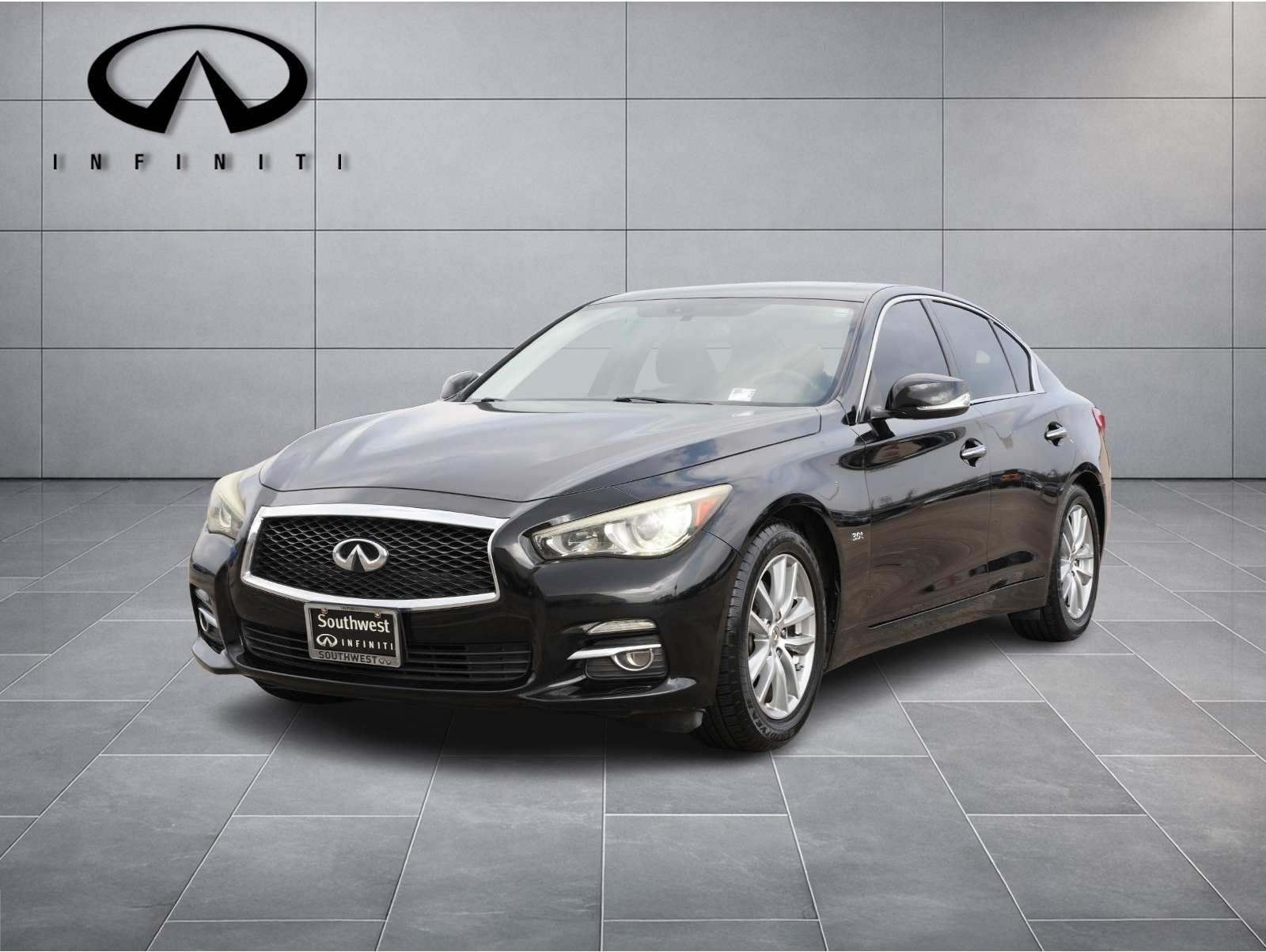 2017 INFINITI Q50 Premium