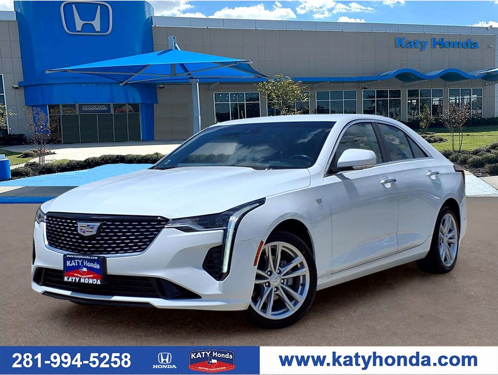 2024 Cadillac CT4 Luxury