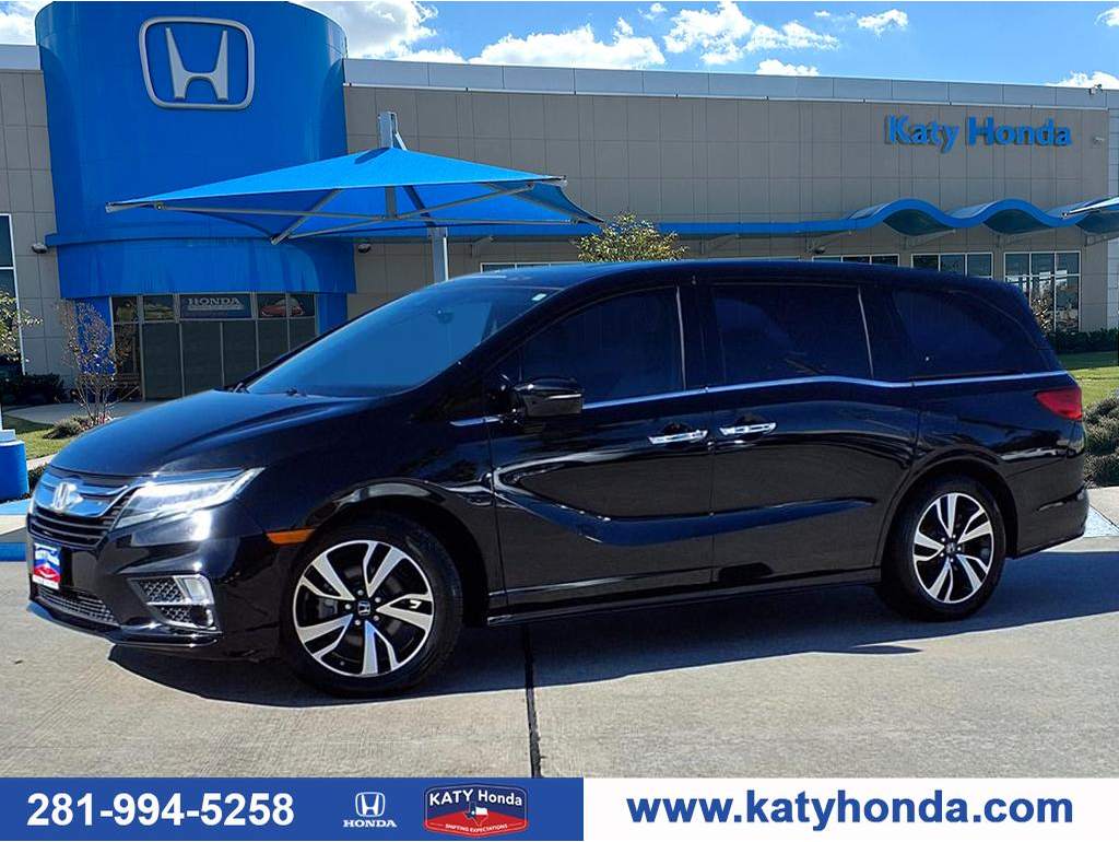 2018 Honda Odyssey Elite's photo