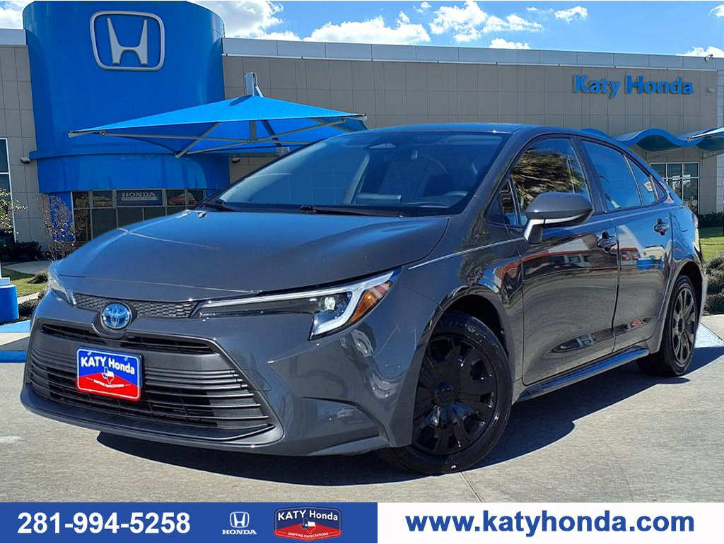 2024 Toyota Corolla LE