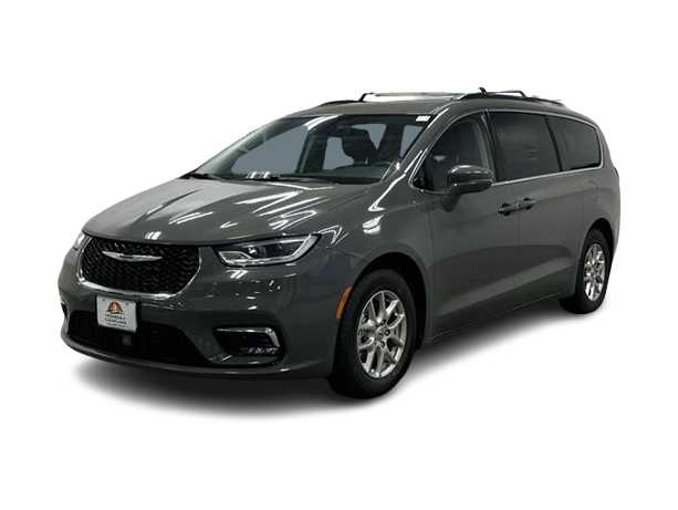 2022 Chrysler Pacifica Touring L -
                League City, TX