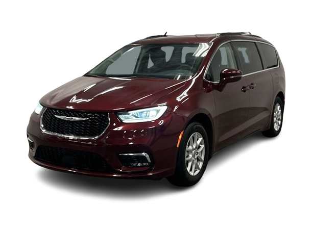 2022 Chrysler Pacifica Touring L -
                League City, TX