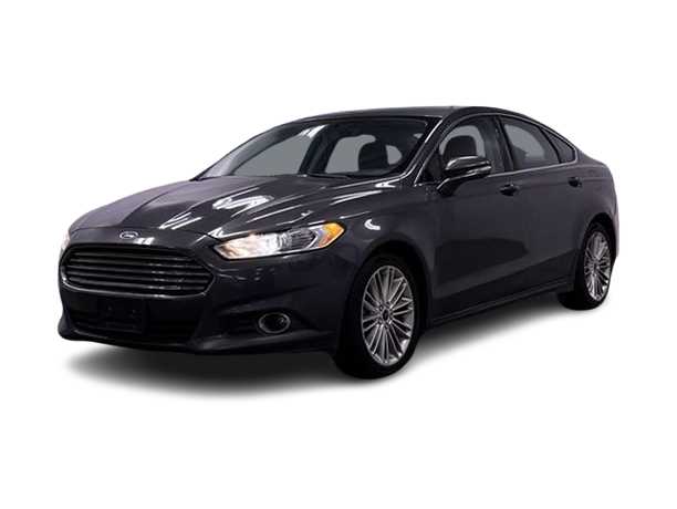 2016 Ford Fusion SE Hero Image