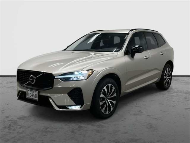 2024 Volvo XC60 Core's photo