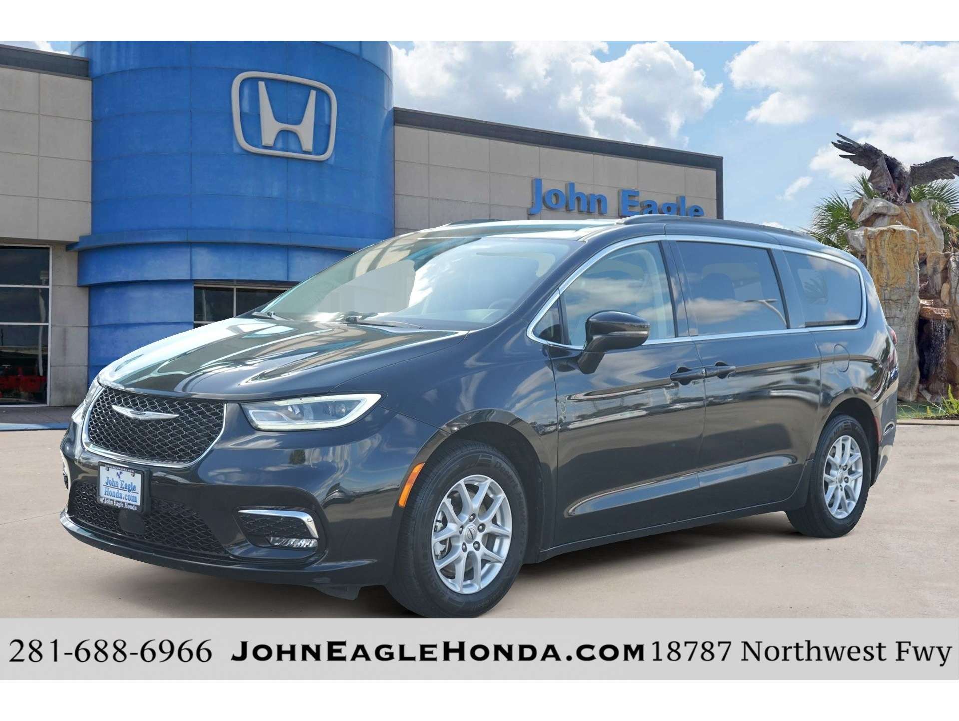 2022 Chrysler Pacifica Touring L