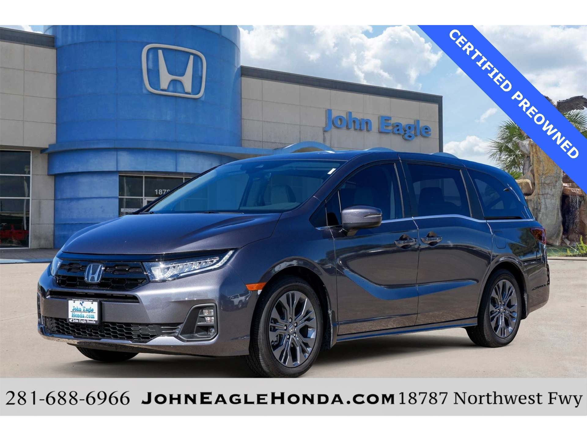 2026 Honda Odyssey Touring's photo