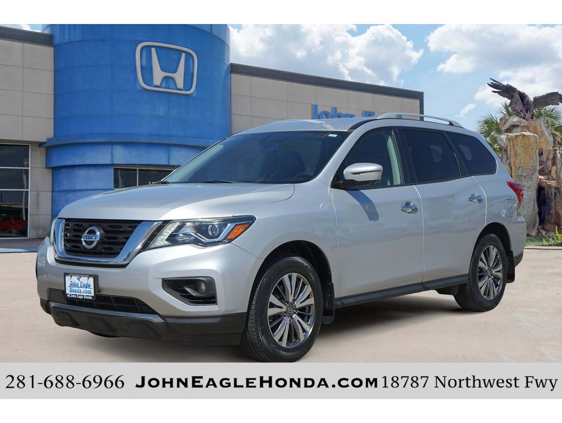 2019 Nissan Pathfinder SL