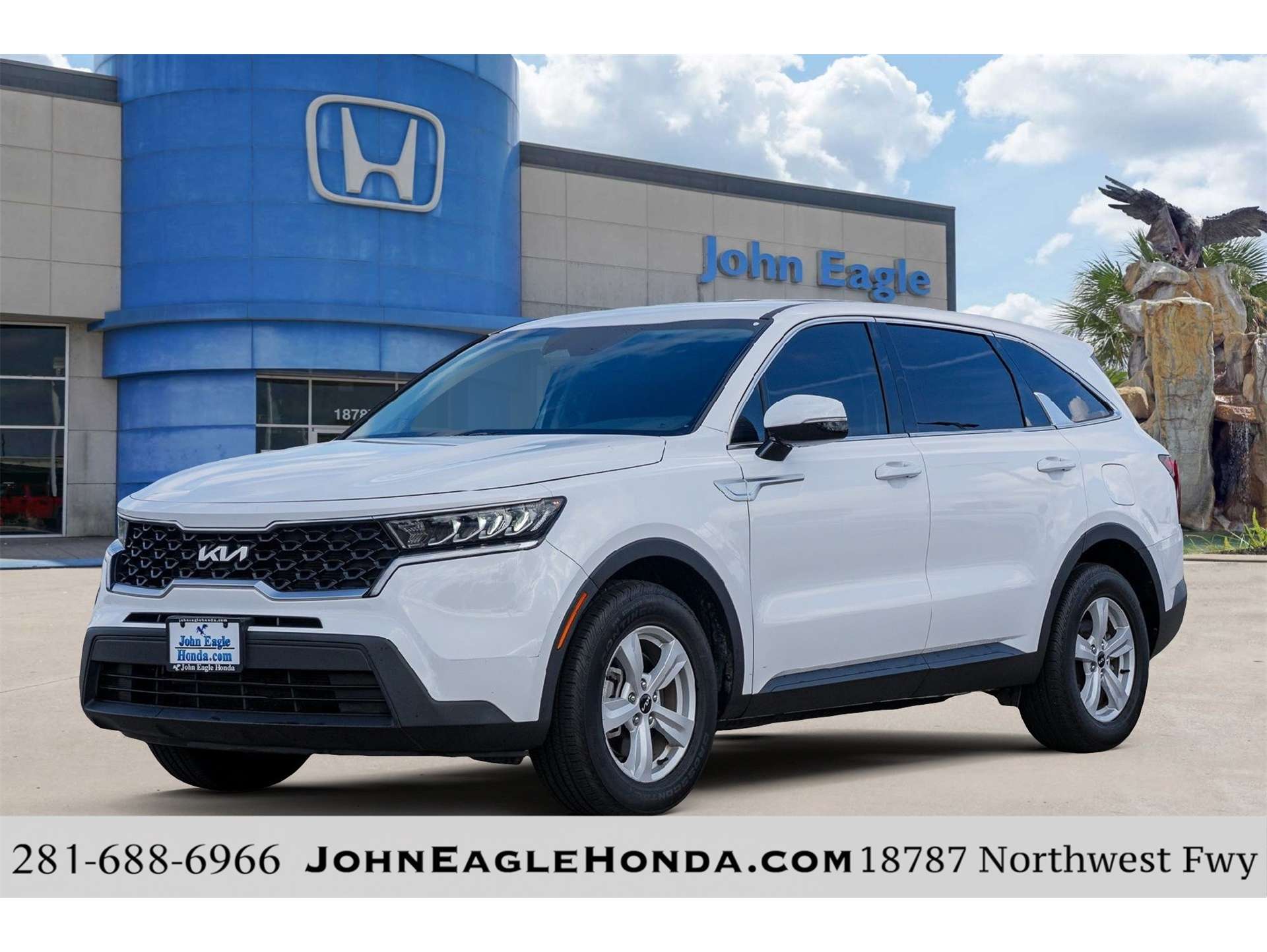 2023 Kia Sorento LX's photo