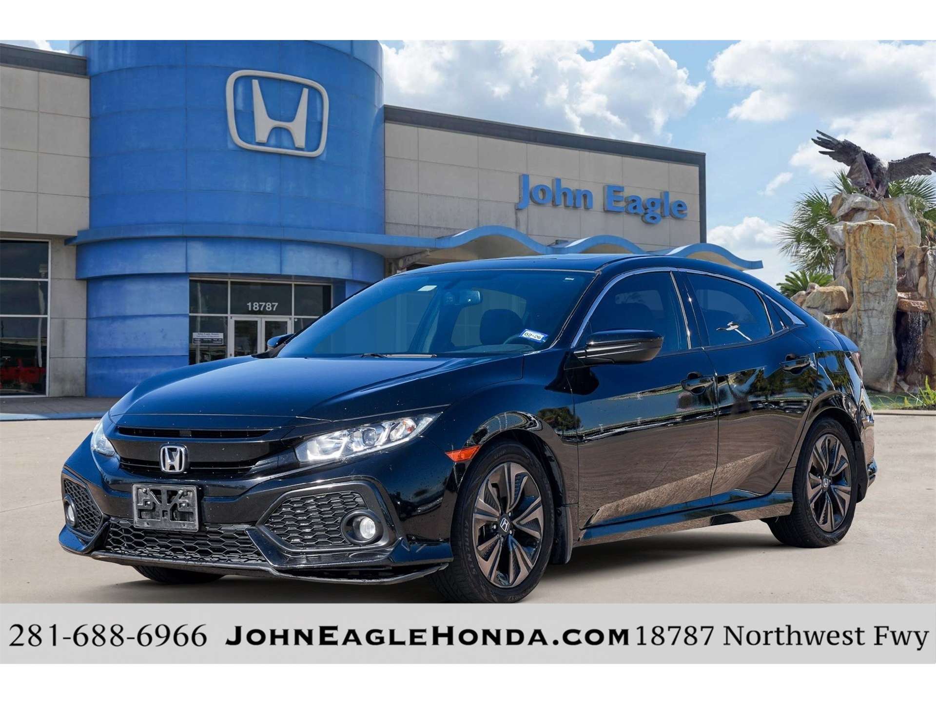 2018 Honda Civic Hatchback EX-L's photo