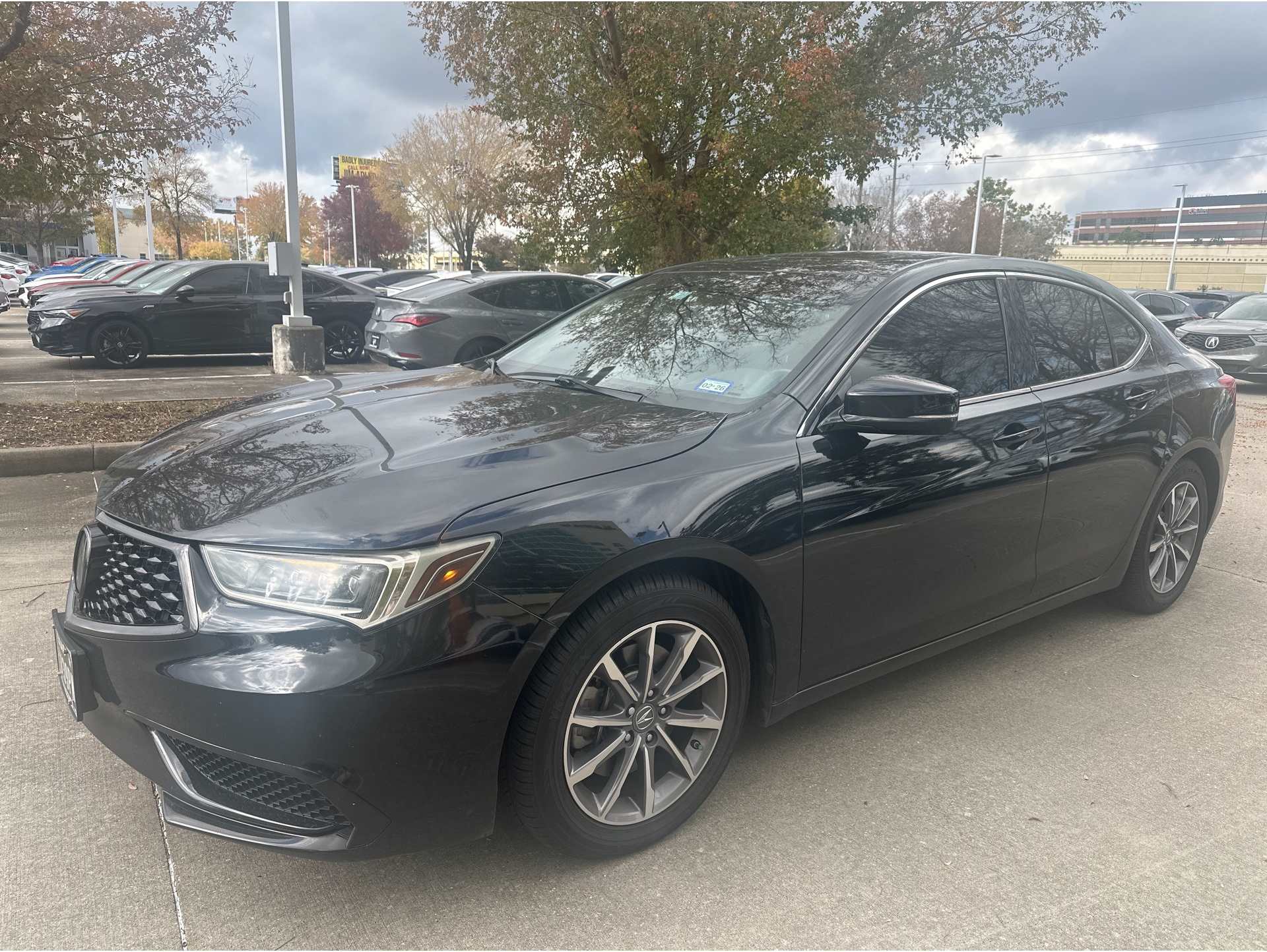 2019 Acura TLX Base's photo