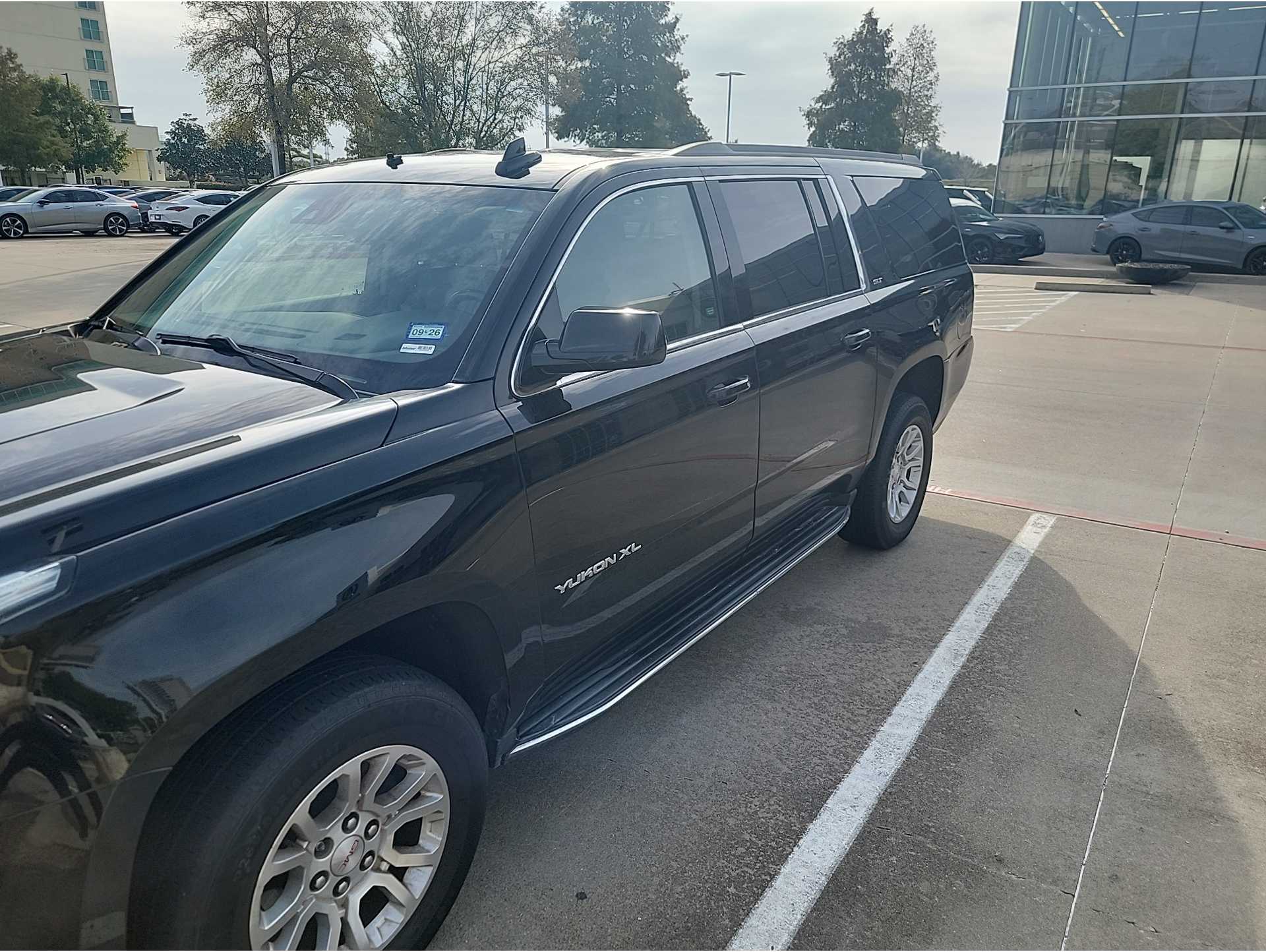 2019 GMC Yukon XL SLT's photo