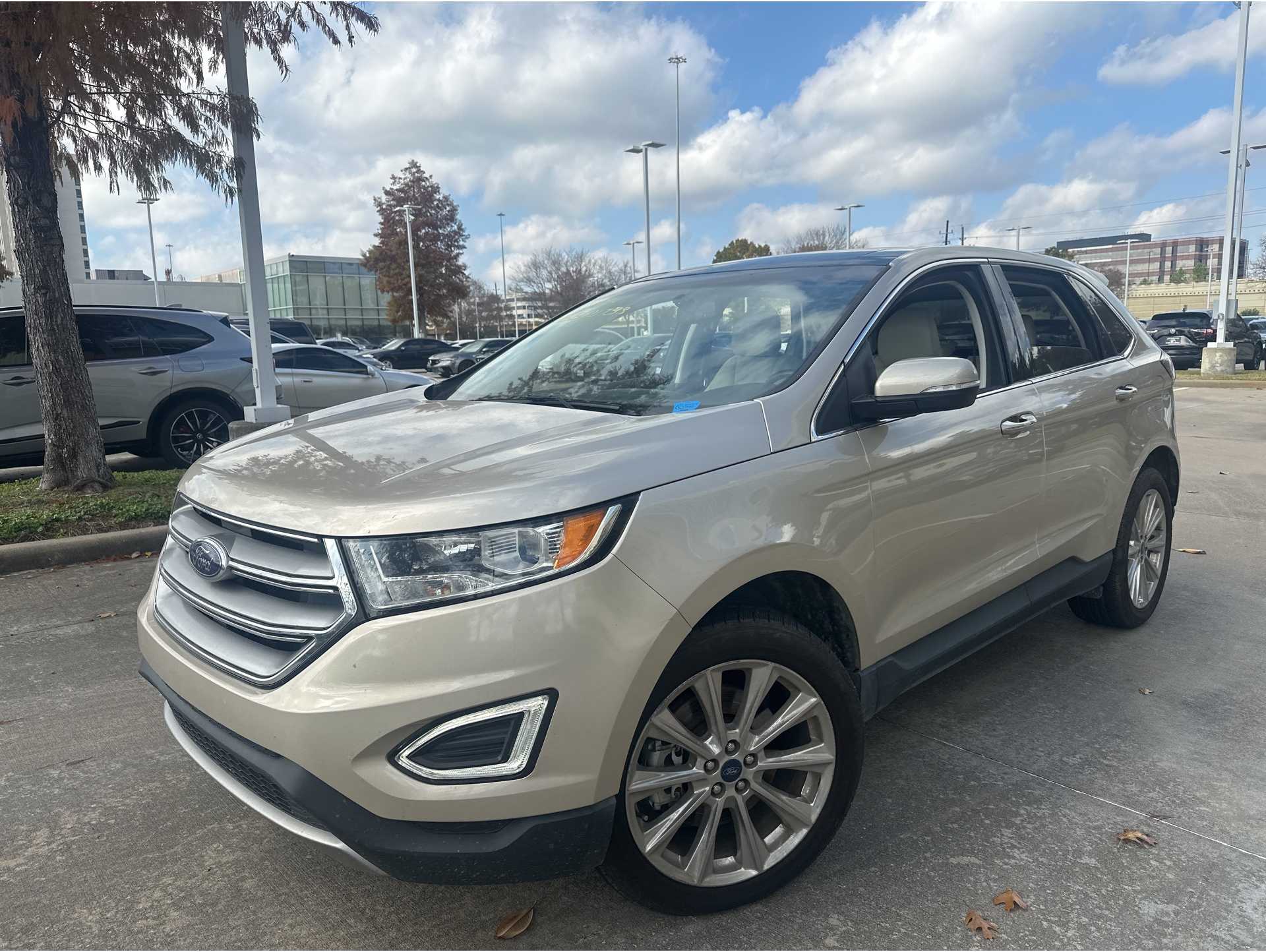 2017 Ford Edge Titanium's photo