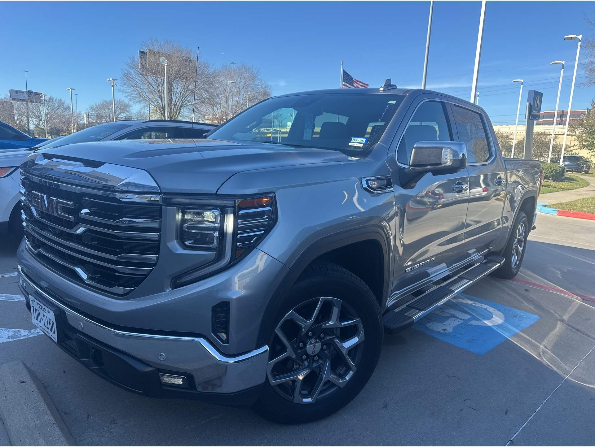 2023 GMC Sierra 1500 SLT's photo