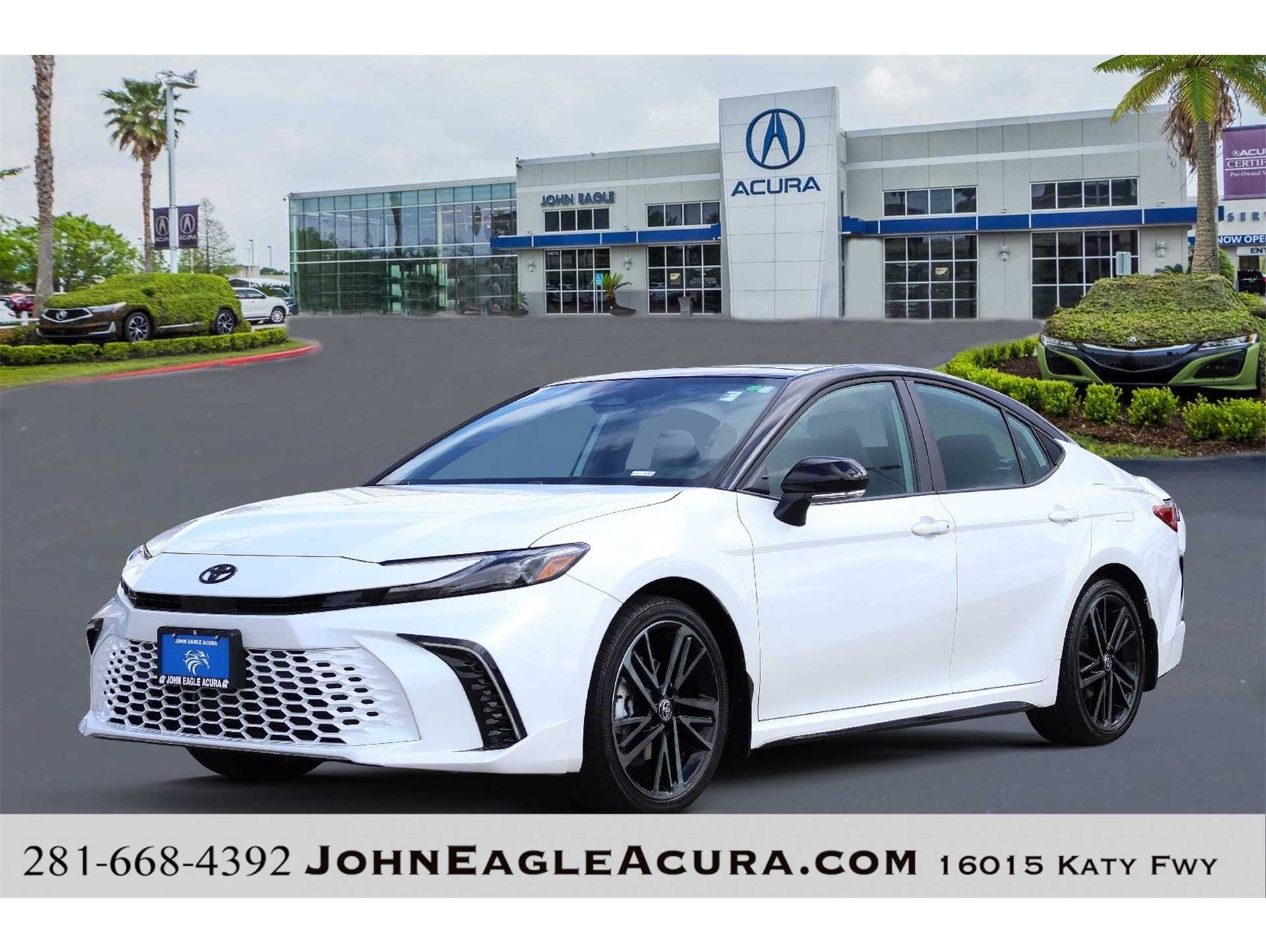 2026 Toyota Camry XSE's photo