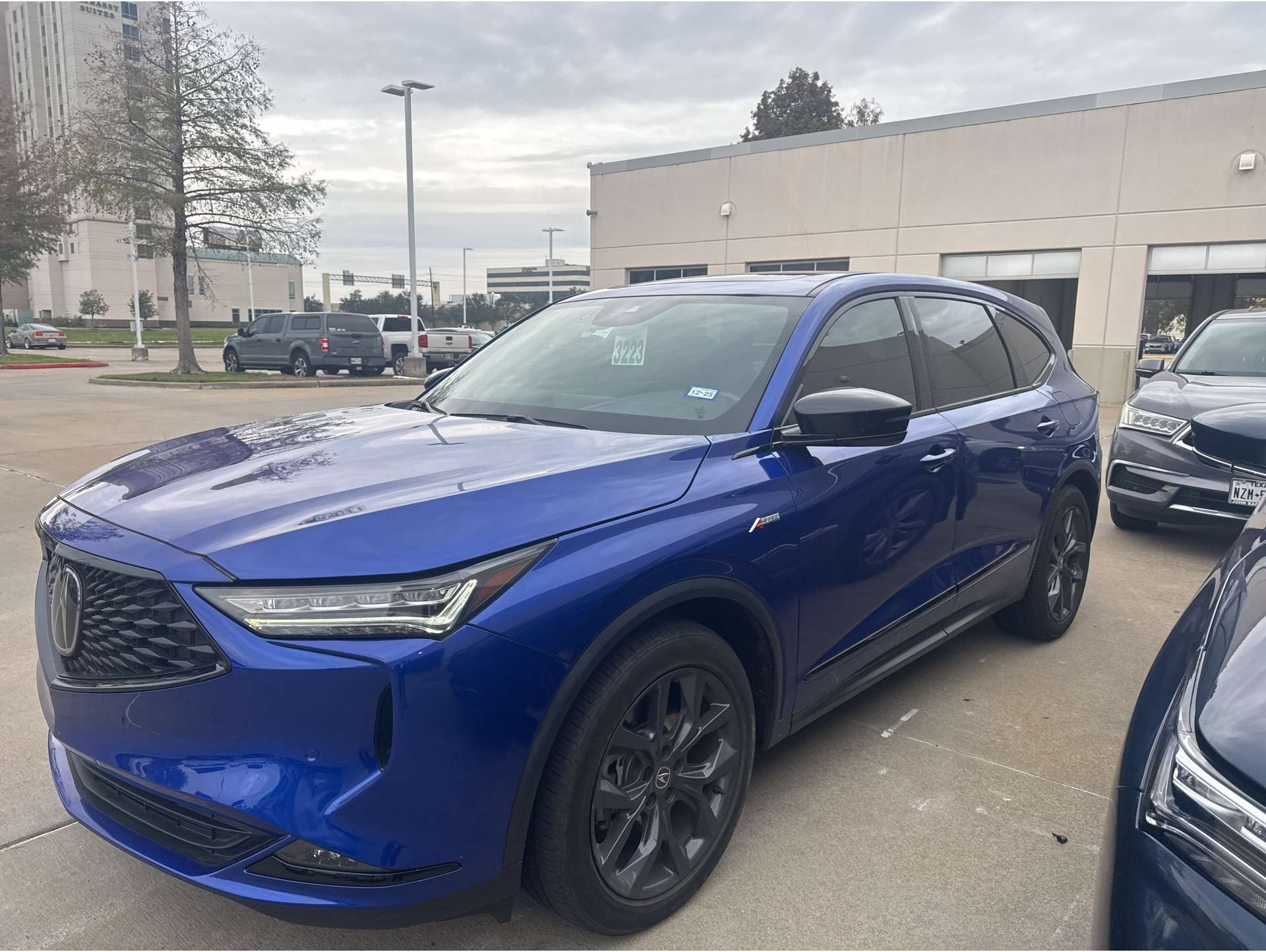 2023 Acura MDX A-Spec Package's photo