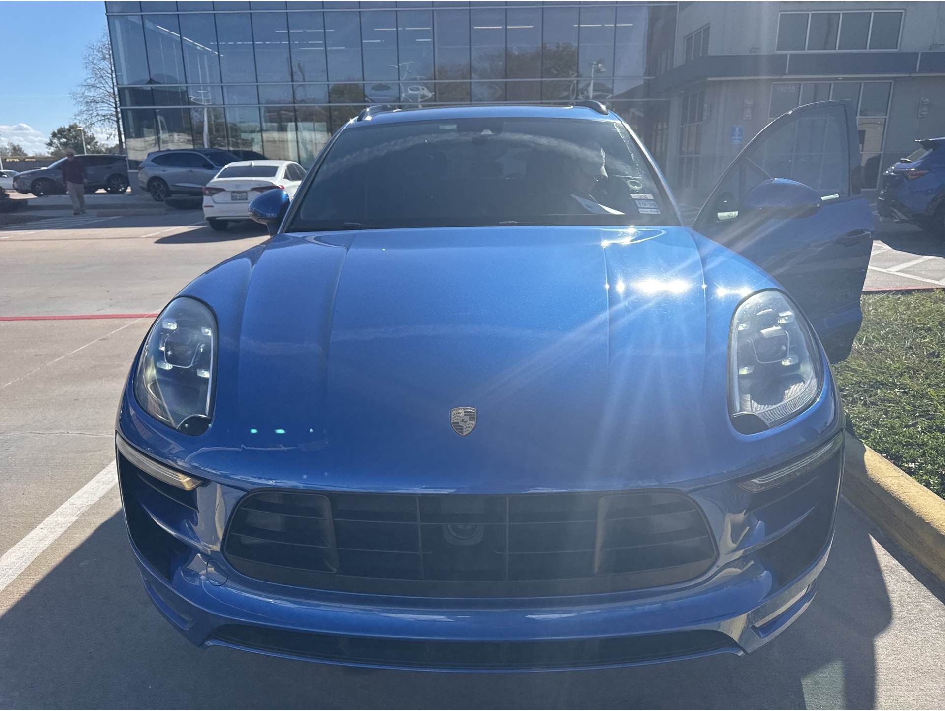 2017 Porsche Macan GTS's photo