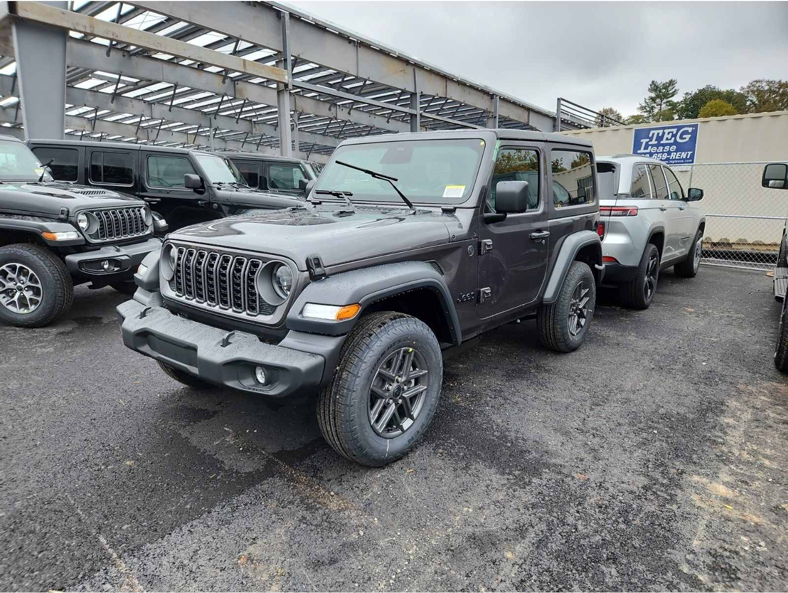 2026 Jeep Wrangler Sport S's photo