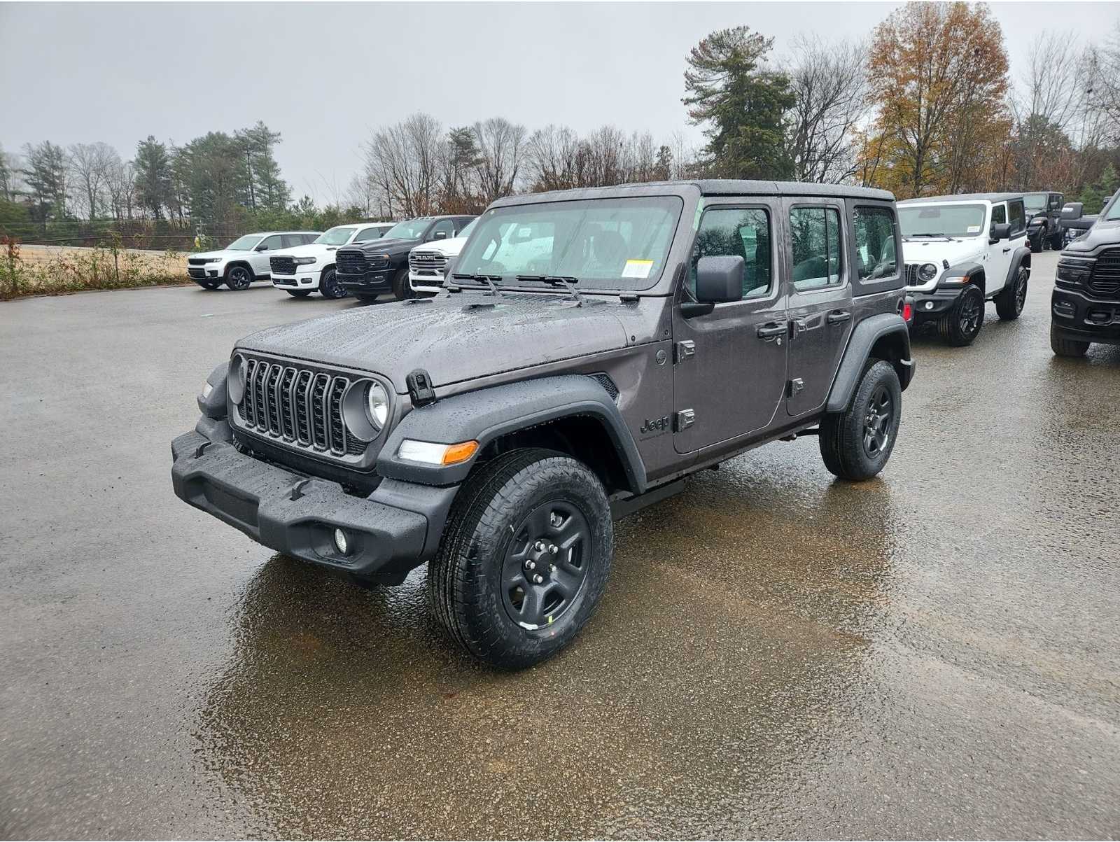 2026 Jeep Wrangler 4-Door Sport's photo