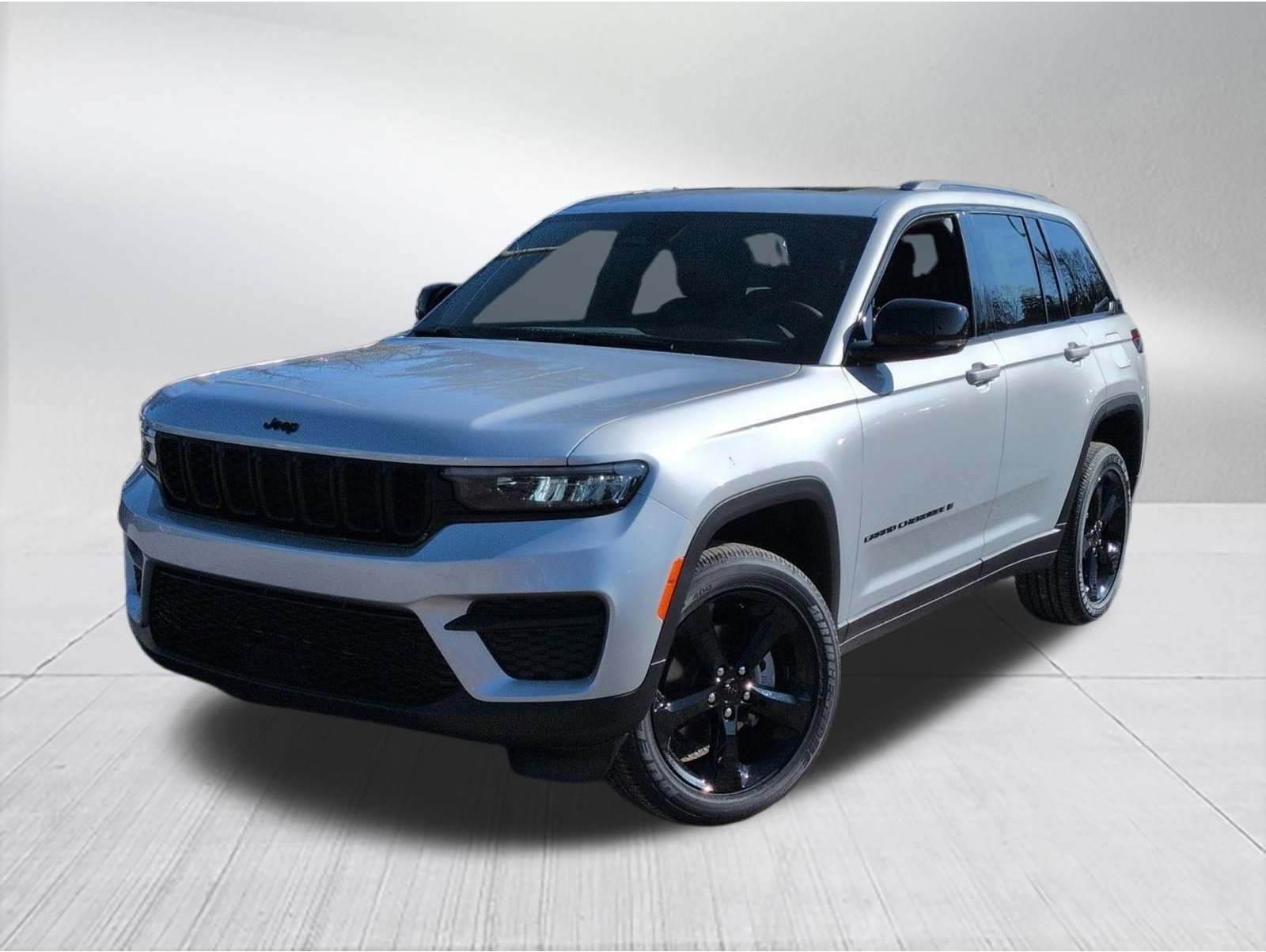 2025 Jeep Grand Cherokee Altitude's photo