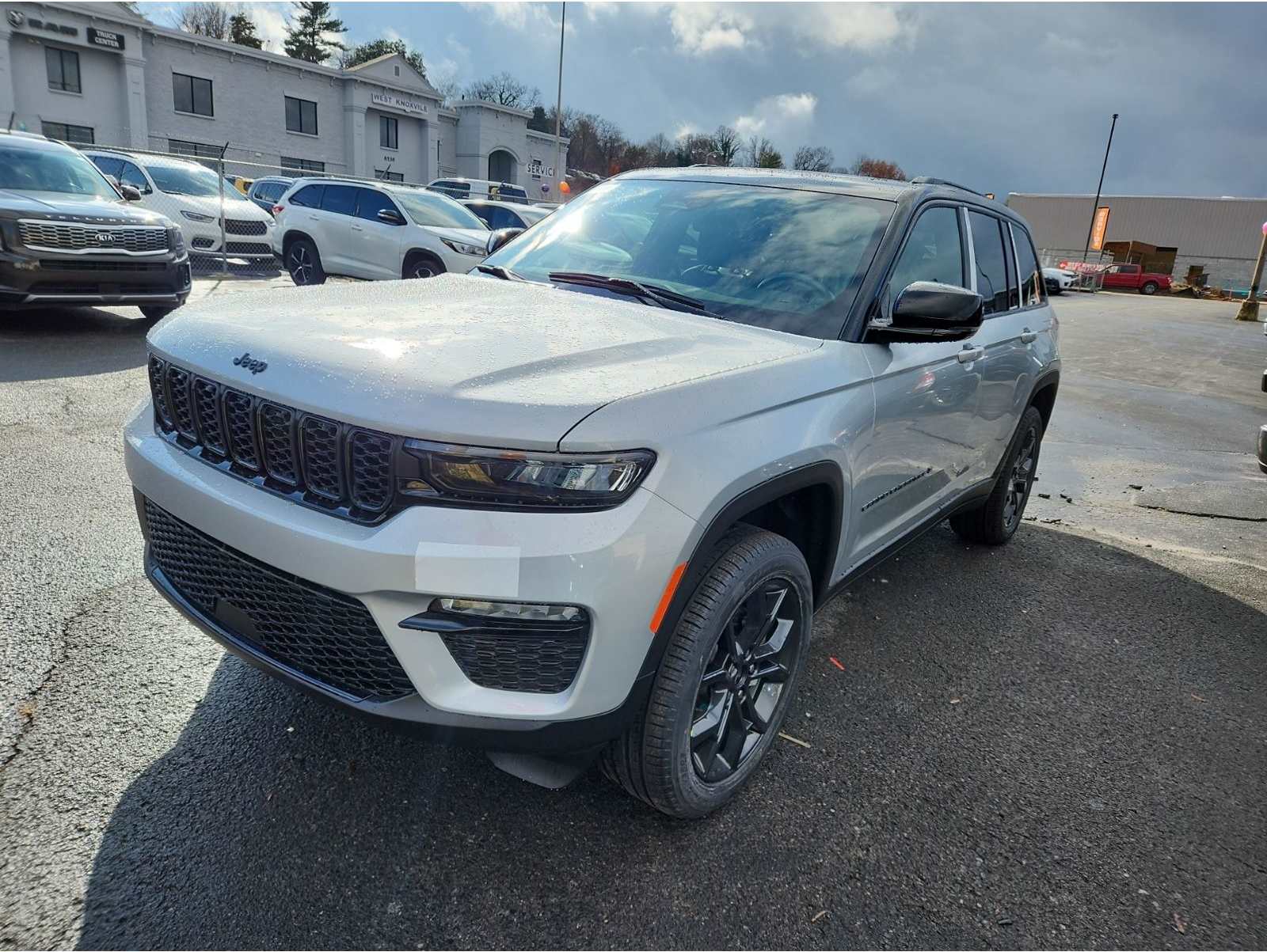 2025 Jeep Grand Cherokee Limited's photo
