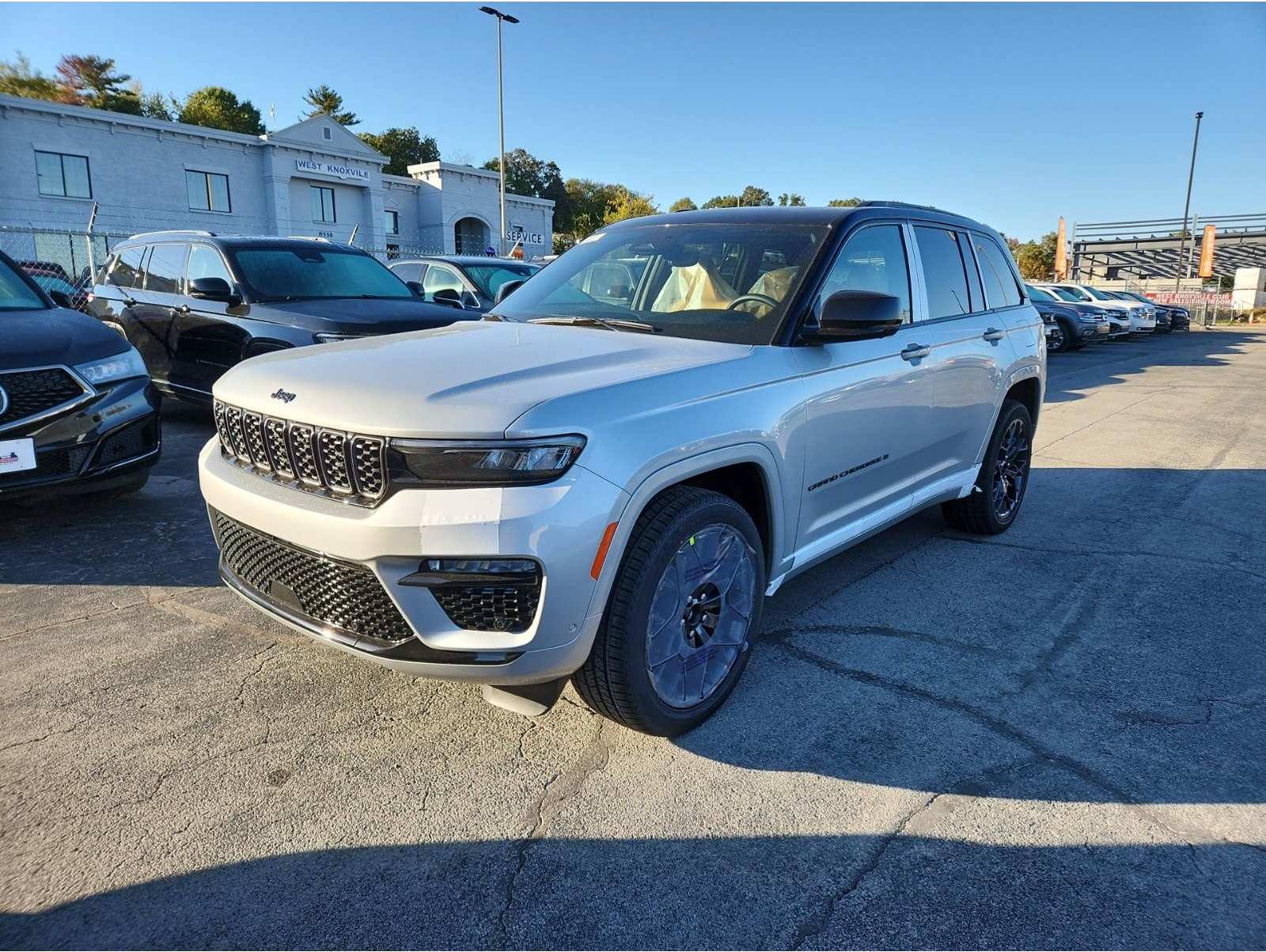 2025 Jeep Grand Cherokee Summit's photo