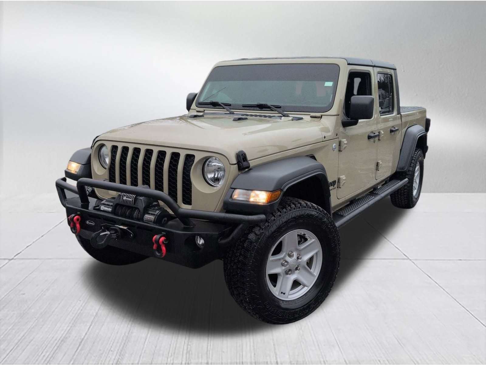 2020 Jeep Gladiator Sport S's photo