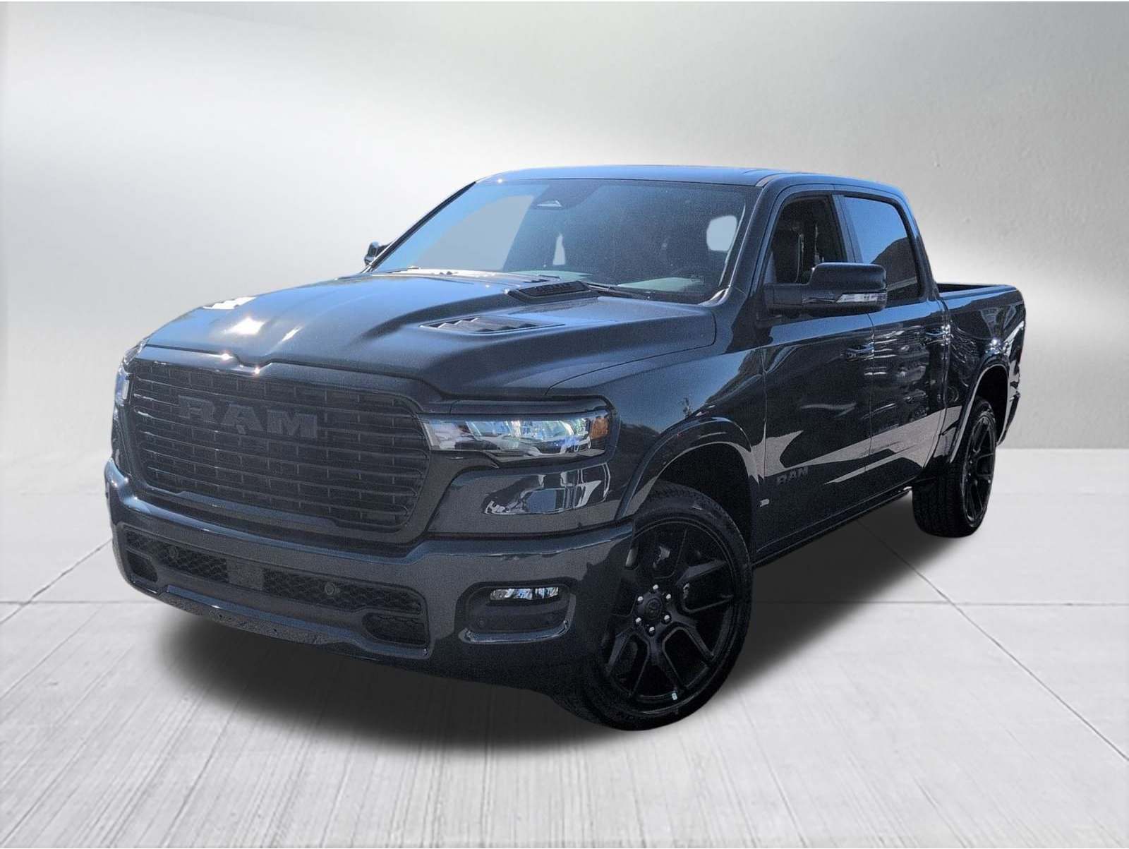 2026 RAM Ram 1500 Pickup Laramie's photo