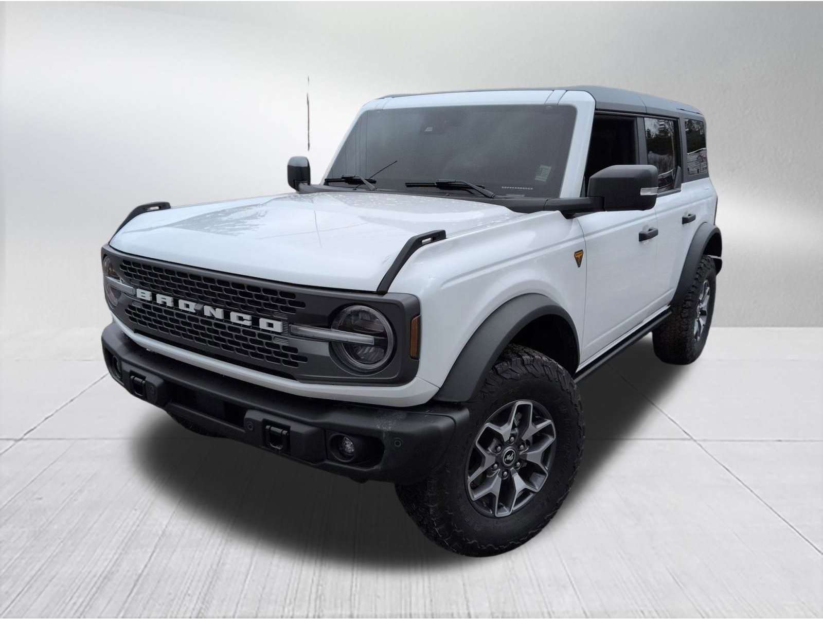 2023 Ford Bronco 4-Door Badlands