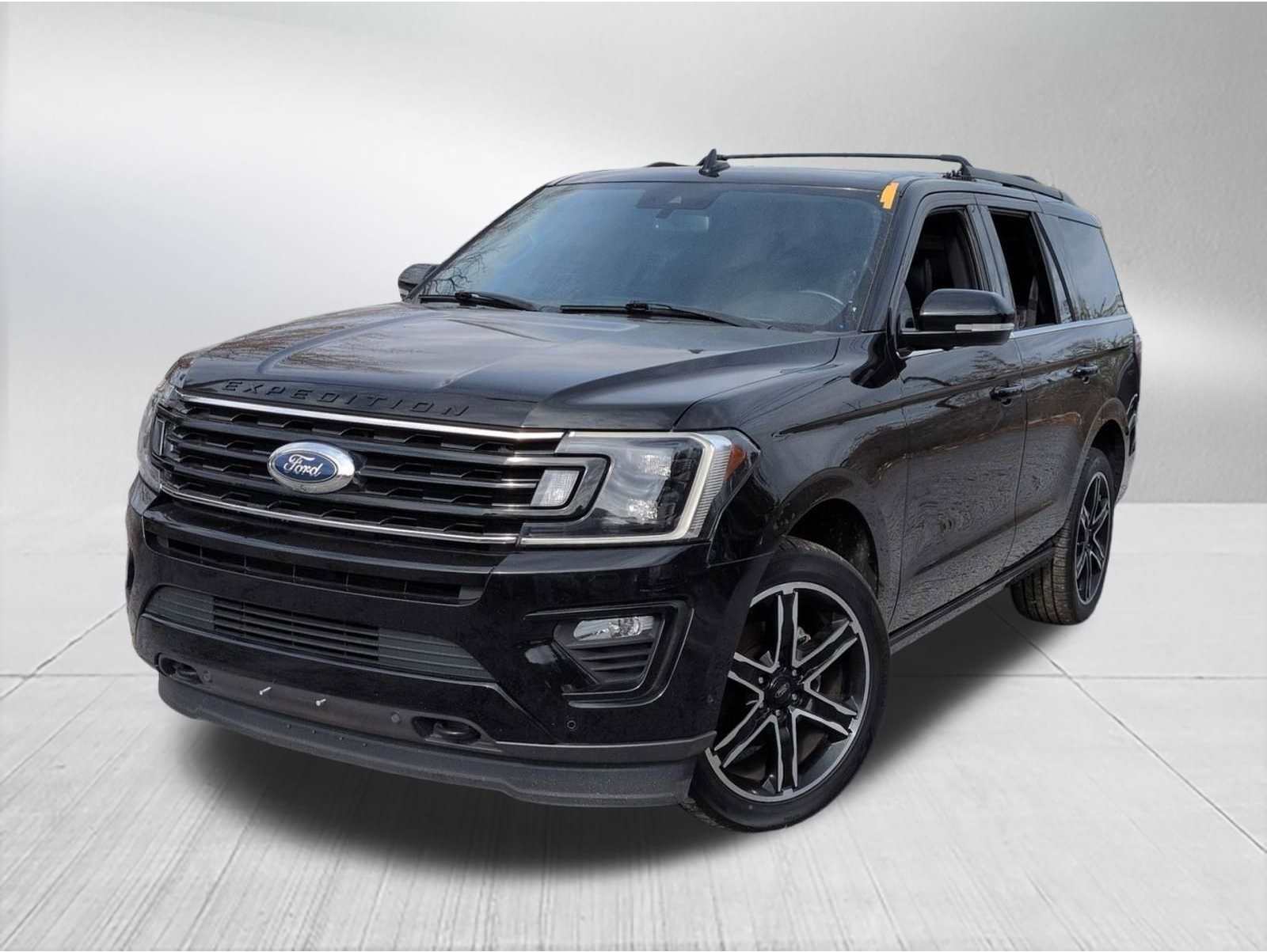 2020 Ford Expedition Limited's photo