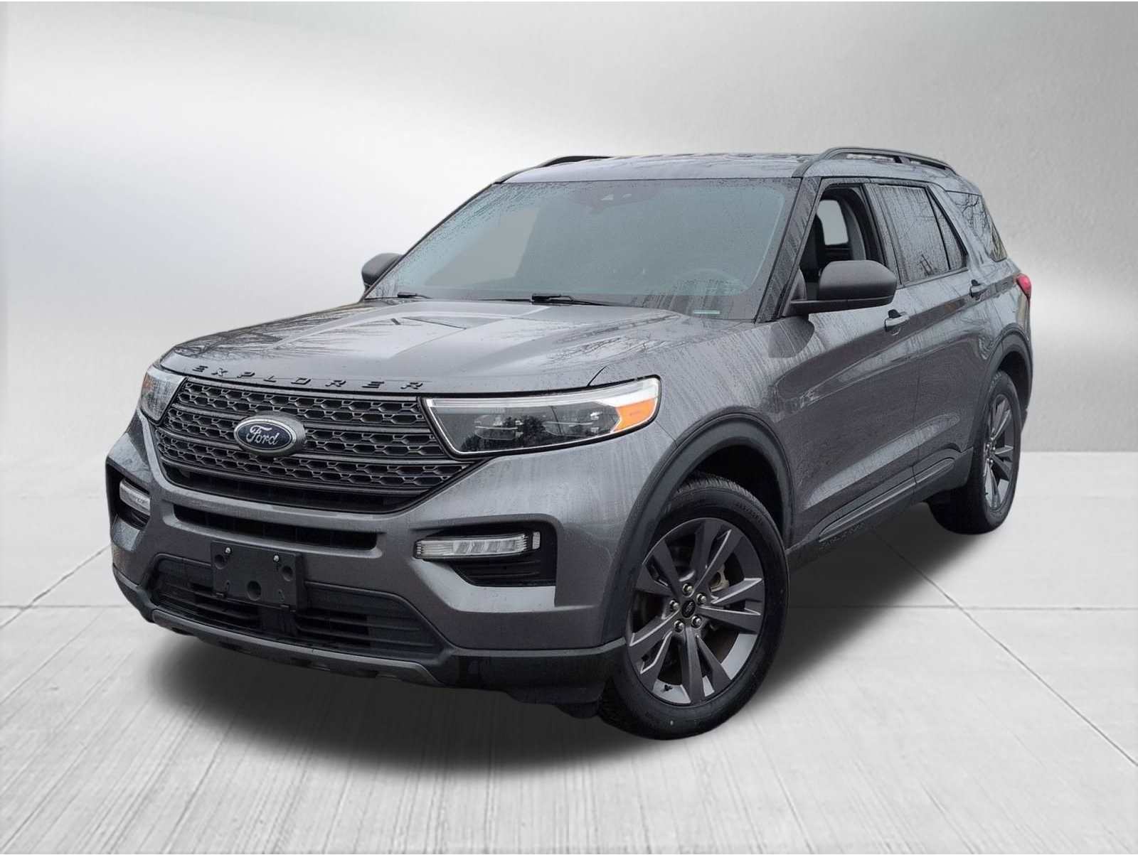 2021 Ford Explorer XLT's photo