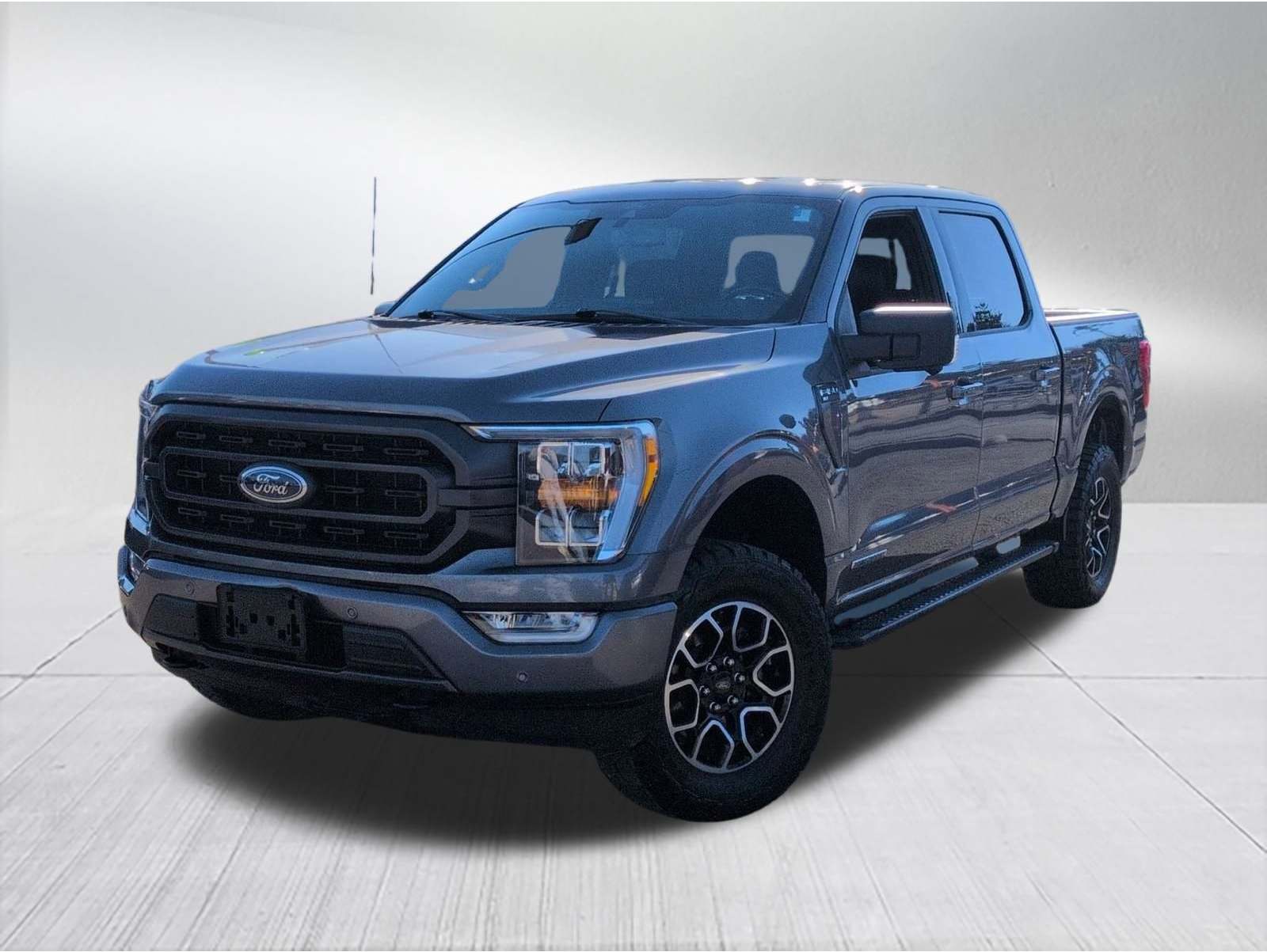 2021 Ford F-150 XLT's photo