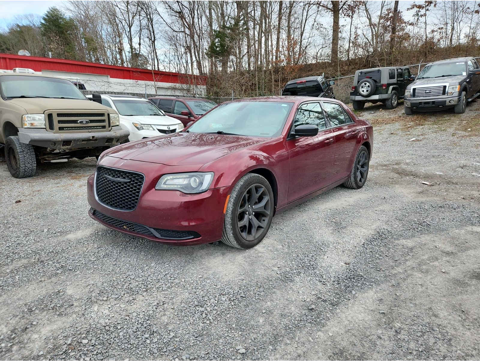 2021 Chrysler 300 Touring's photo