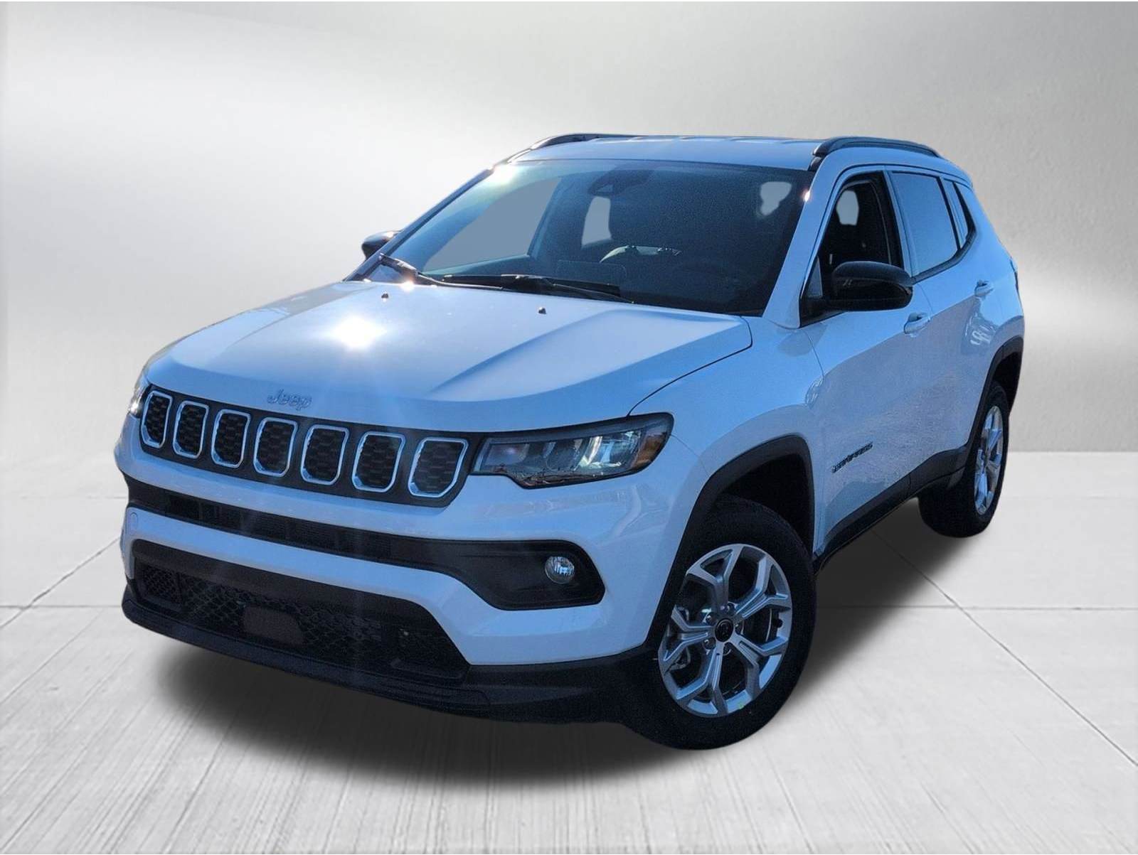 2026 Jeep Compass Latitude's photo