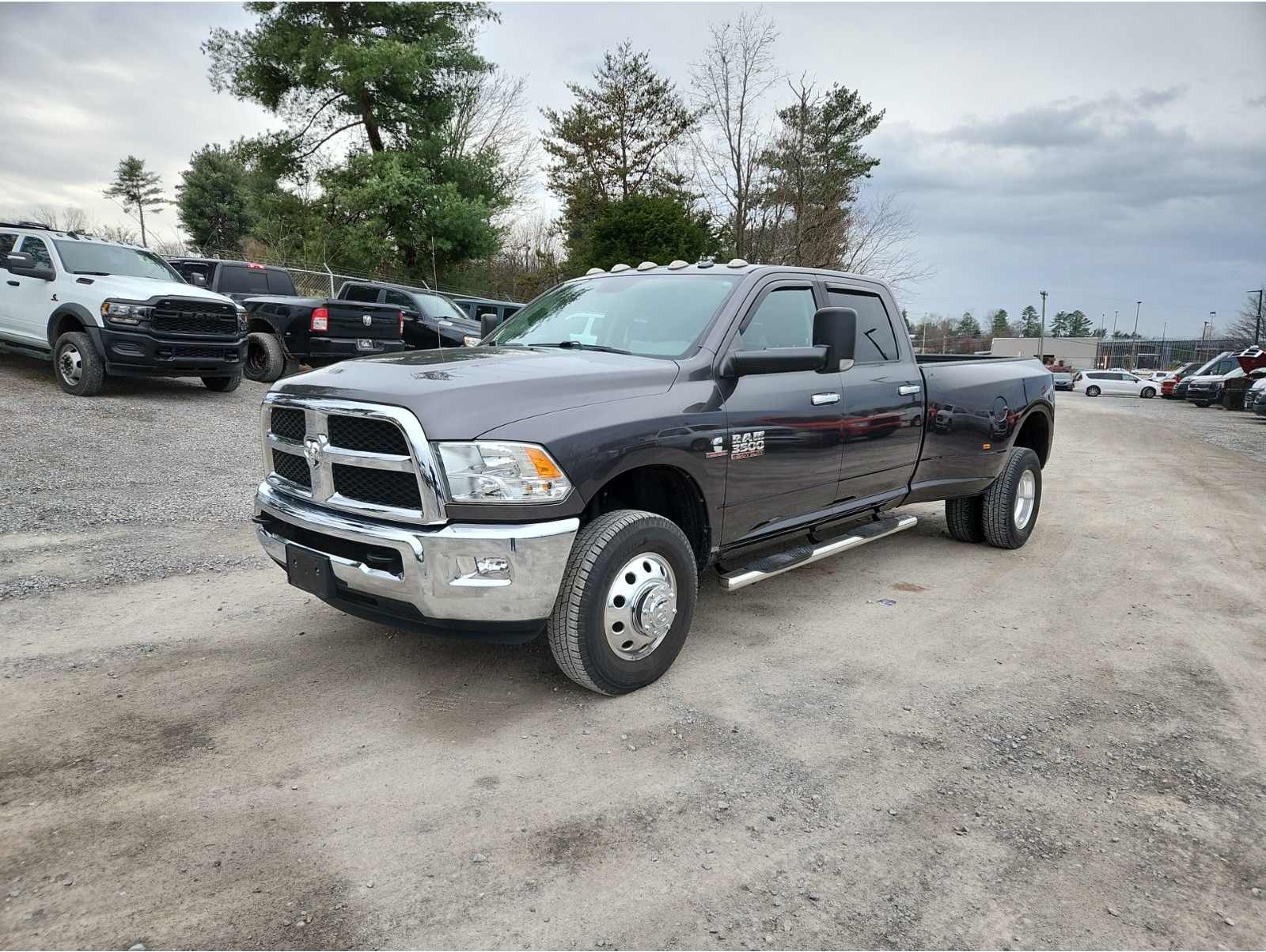 2018 RAM Ram 3500 Pickup SLT's photo