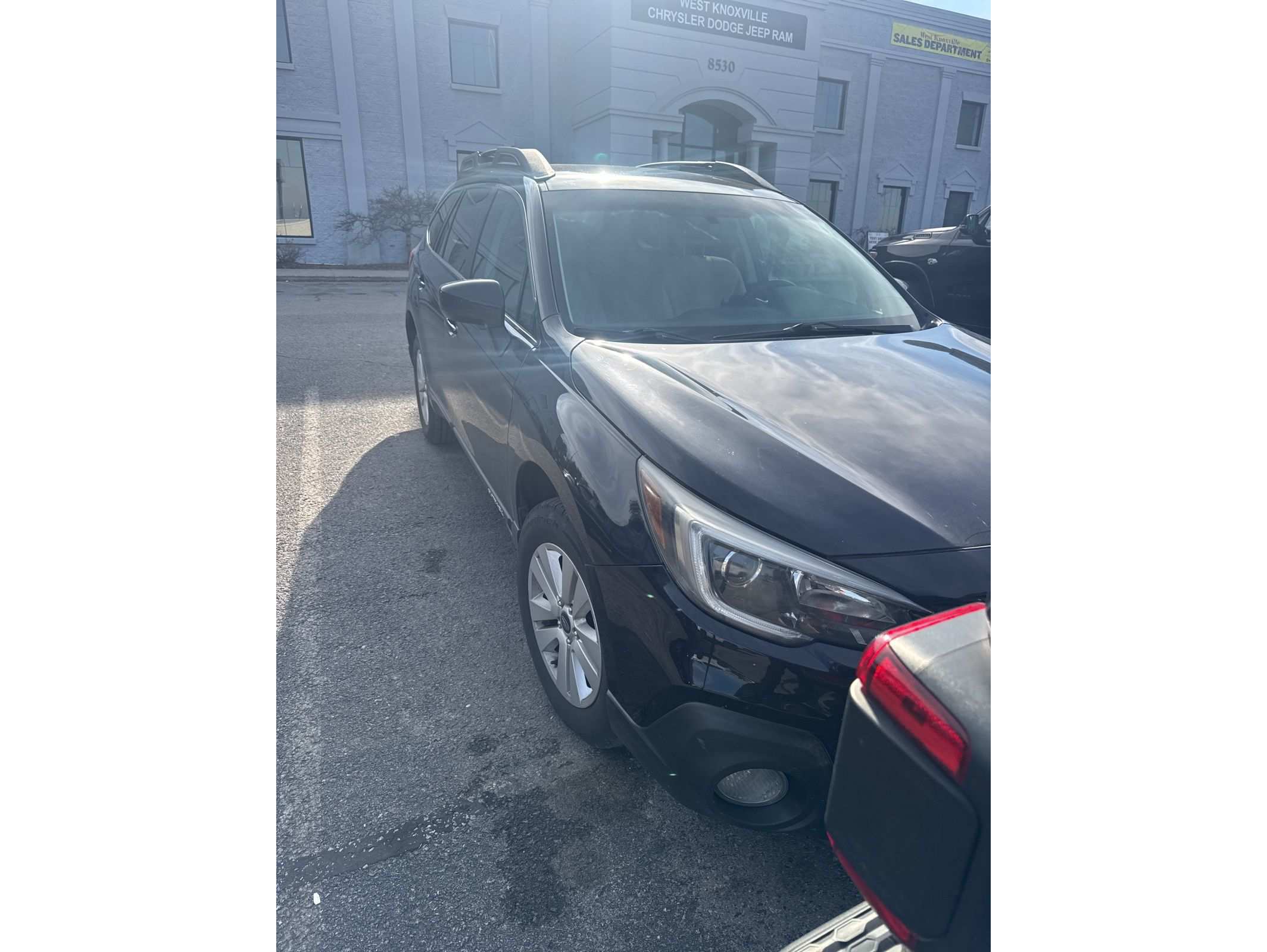 2018 Subaru Outback Premium's photo