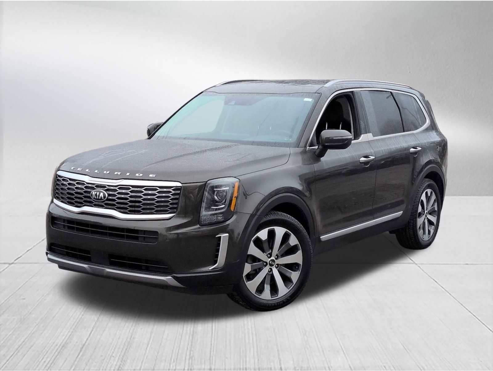 2020 Kia Telluride S's photo
